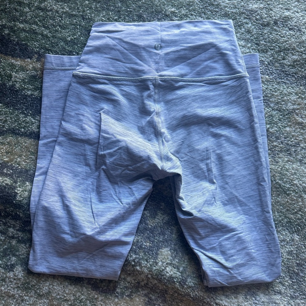 Lululemon Wunder Under 25" leggings